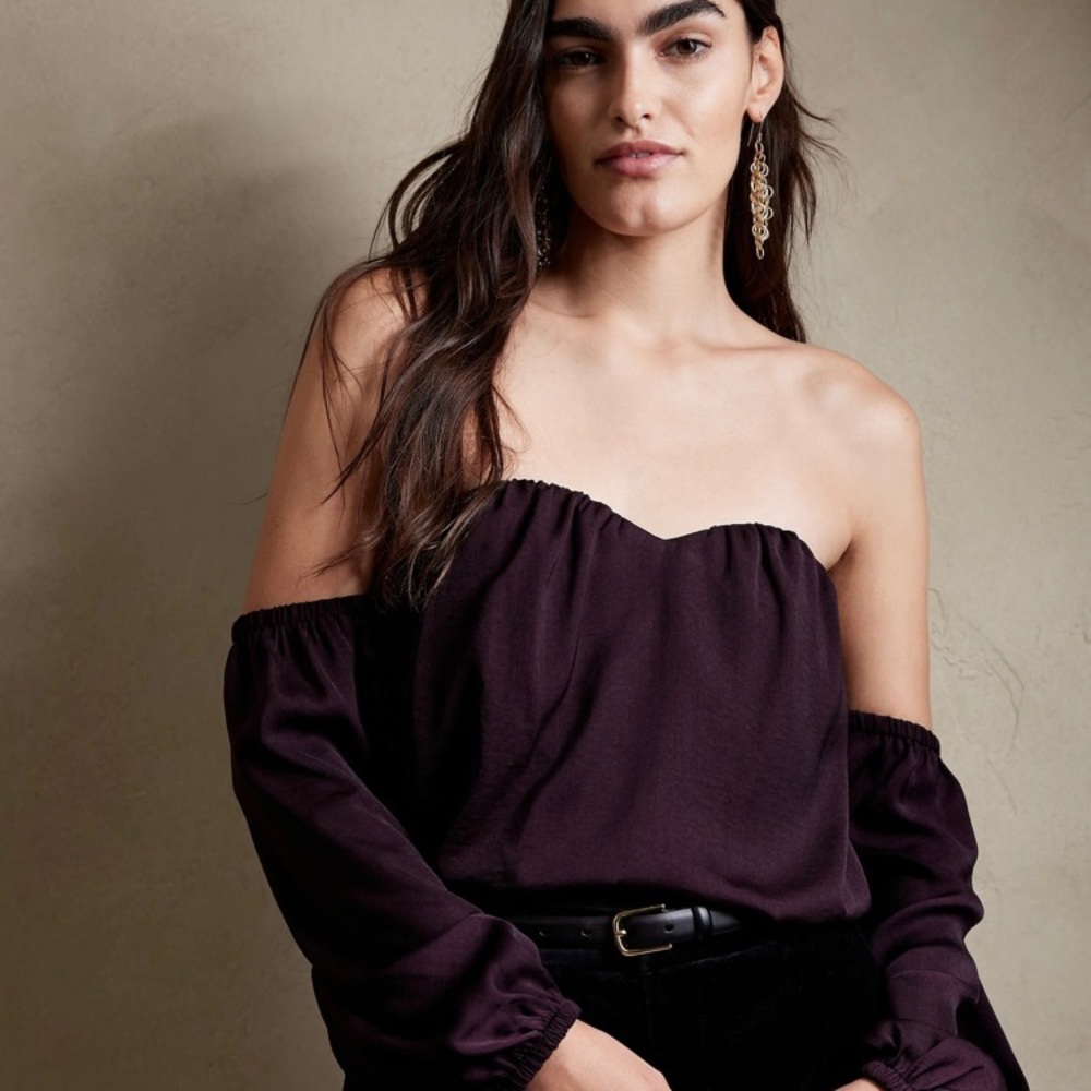 Sweetheart neck blouse